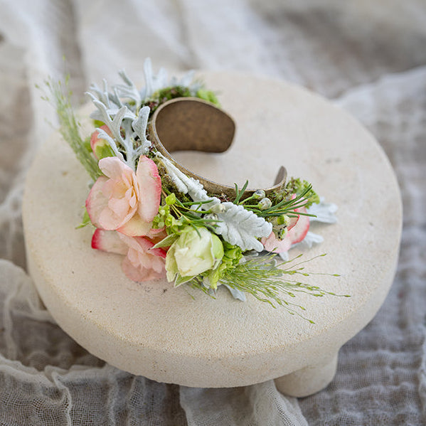 wrist corsage